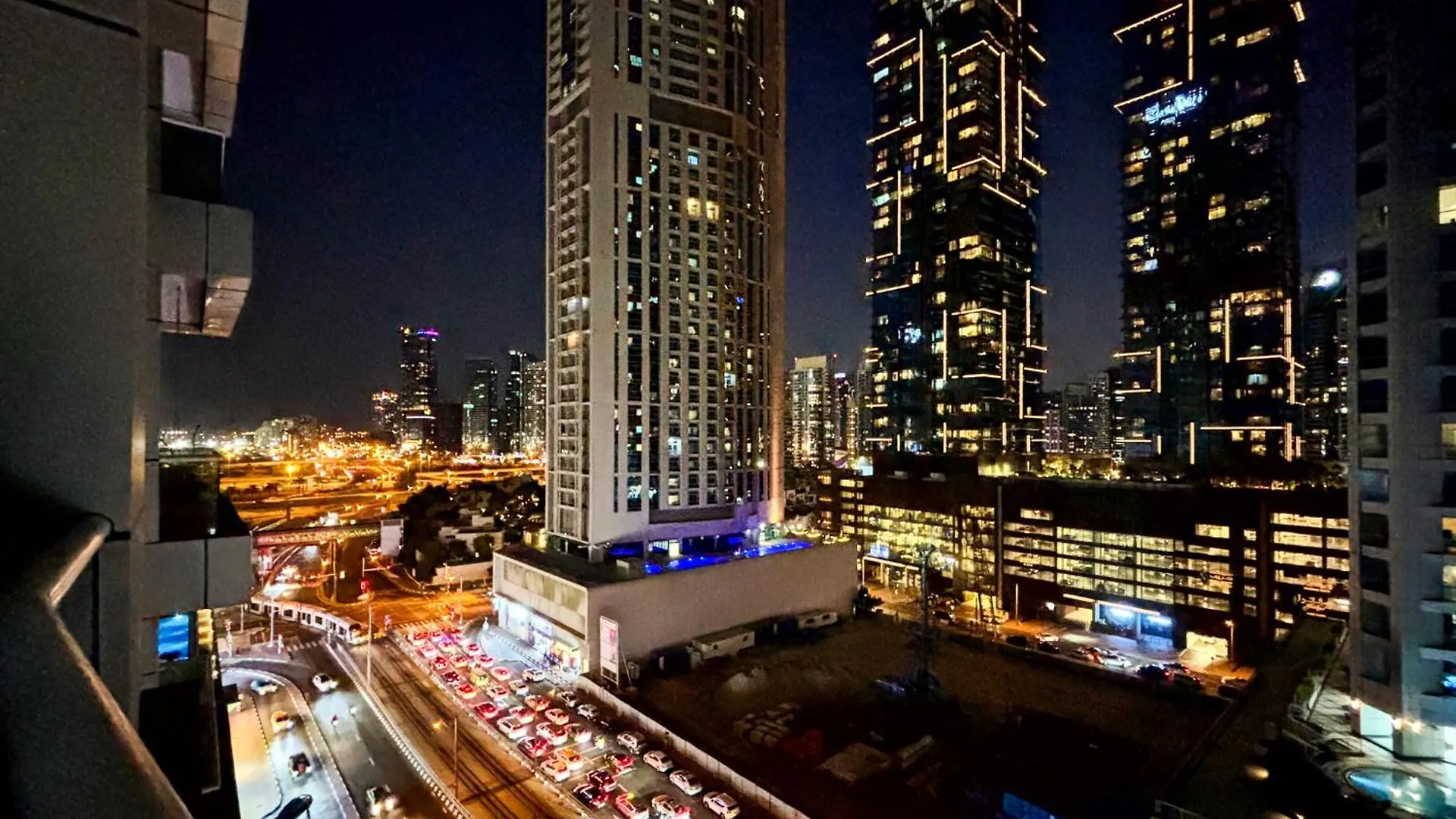 Lux 1Br, Kingbed In Dubai Marina, 3Mints Metro, 5Mints Barasti Beach Apartment