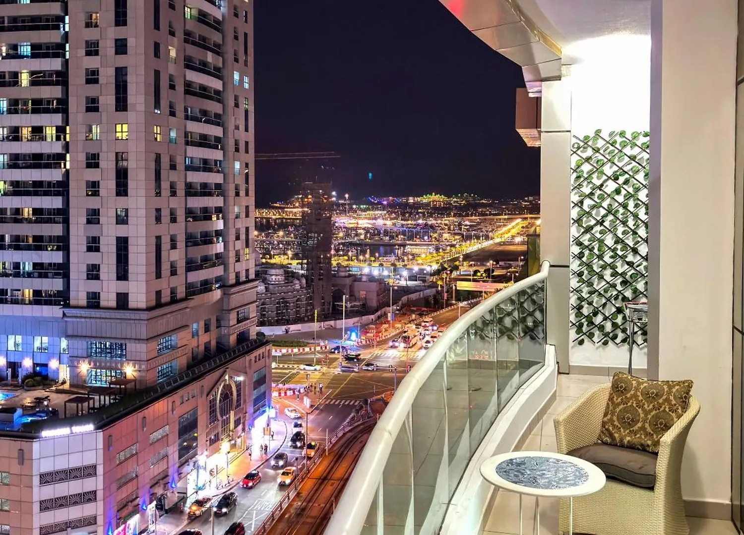 Apartment Lux 1Br, Kingbed In Dubai Marina, 3Mints Metro, 5Mints Barasti Beach