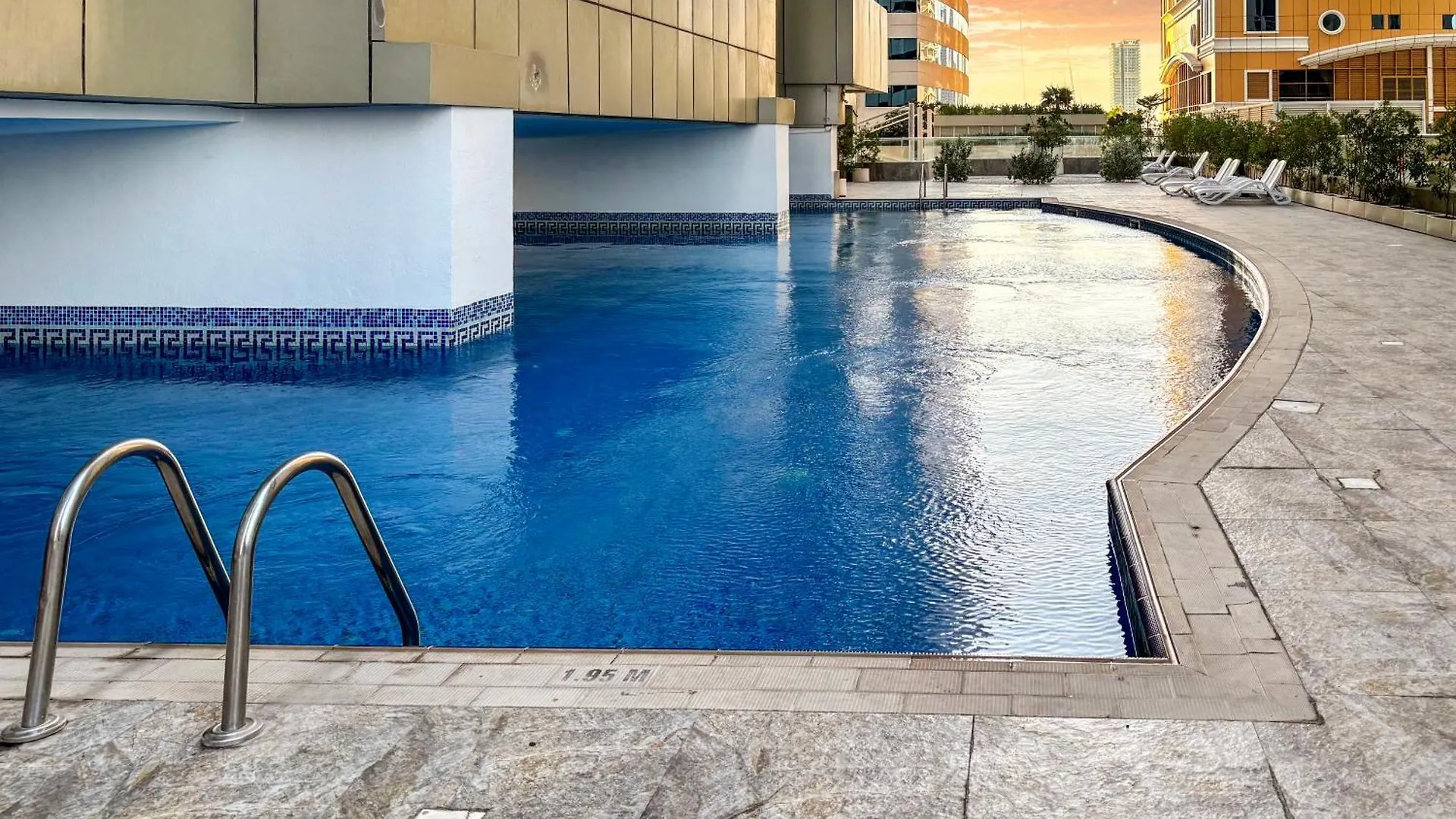 Lux 1Br, Kingbed In Dubai Marina, 3Mints Metro, 5Mints Barasti Beach United Arab Emirates